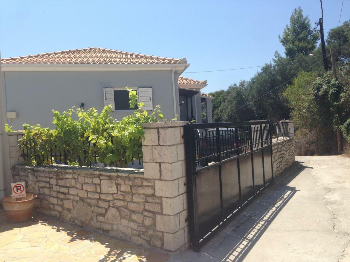 Villa Nadia Vounaria Exterior photo